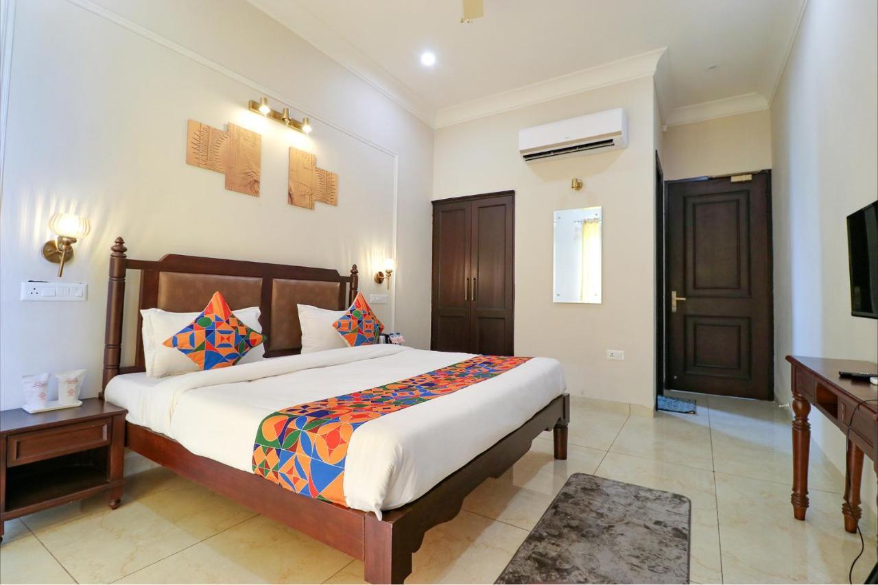 Fabhotel K9 Villa Ludhiana Eksteriør bilde